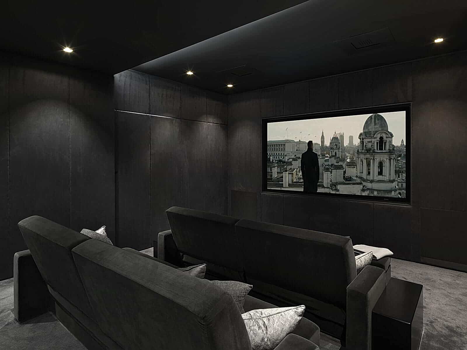 Evde Sinema Salonu Ses Yalıtımı