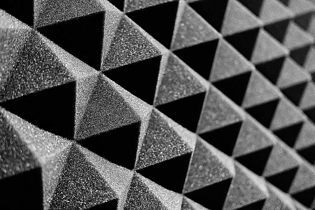 Akustik Piramit Sünger